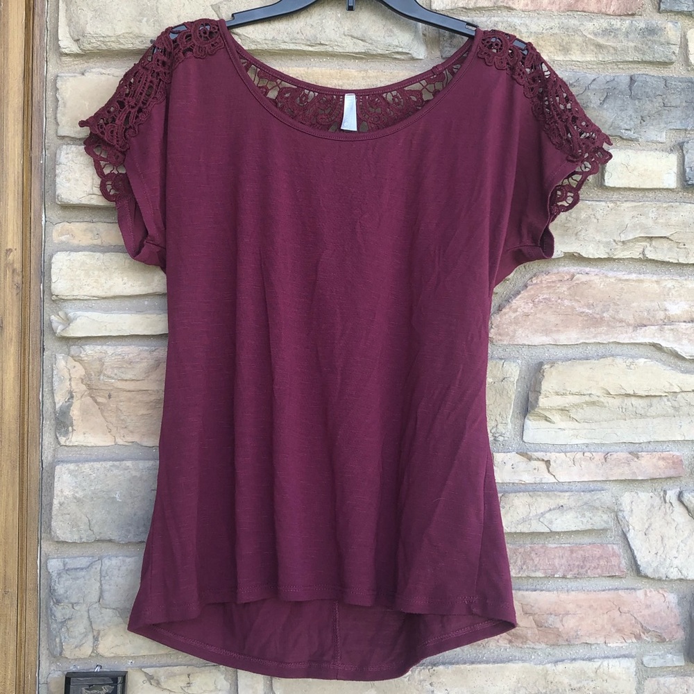 Vanity maroon lace T-shirt